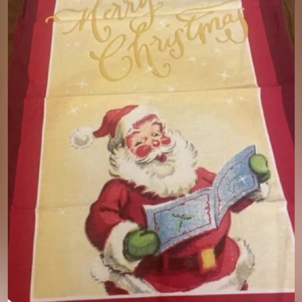 Beautiful Williams Sonoma Santas List Tea Towel Merry Christmas!